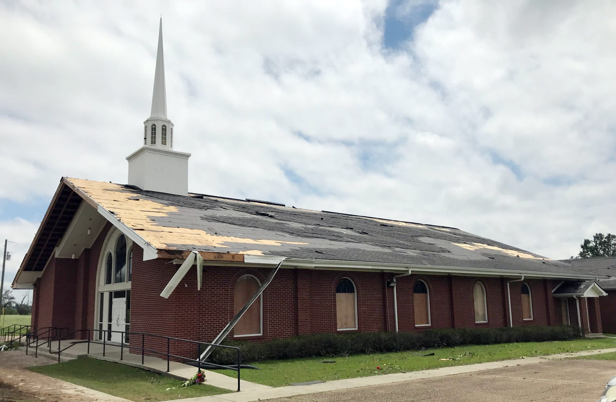 Tornadoes during COVID-19: 'Help your neighbor and stay out of the way ...